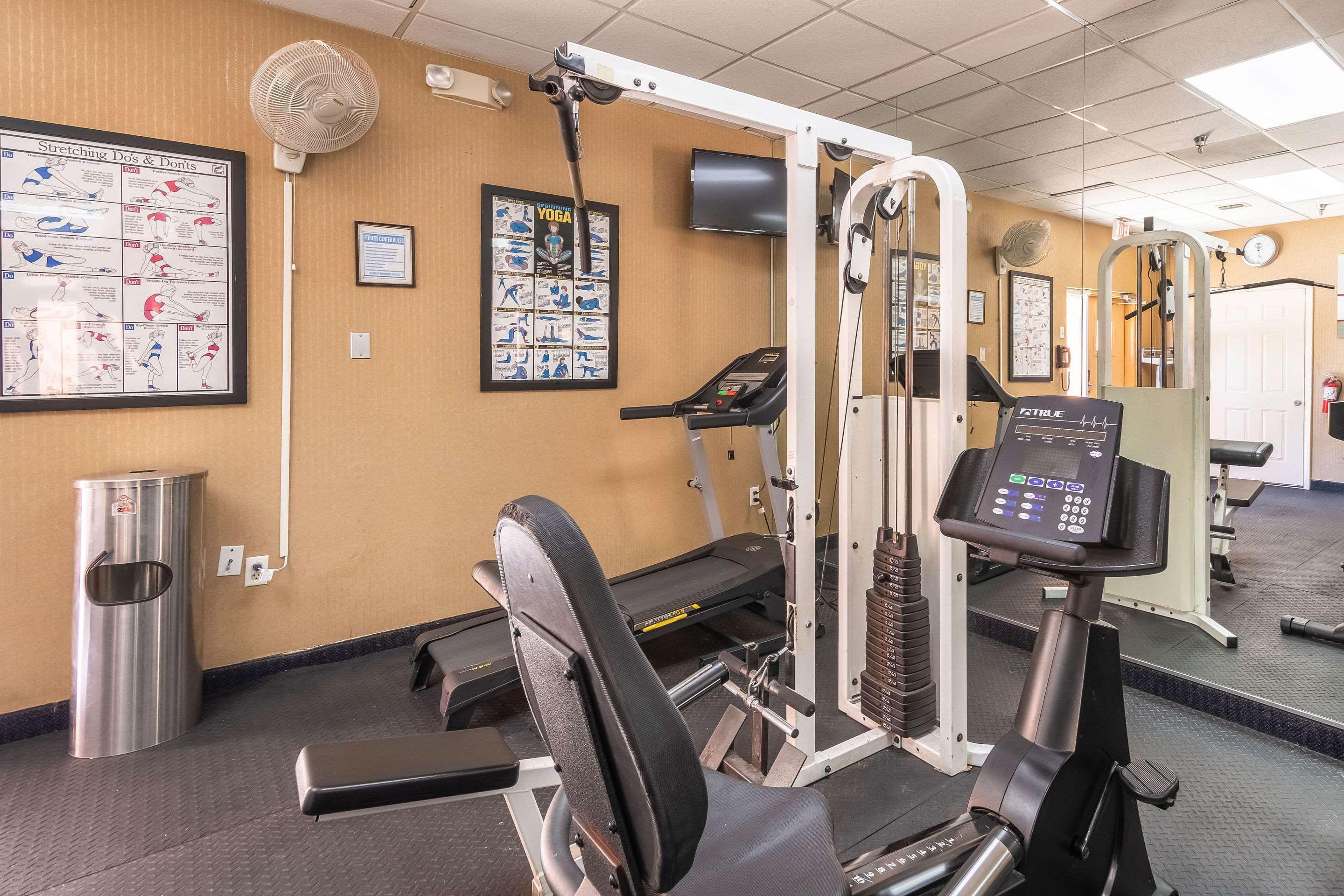 Clarion Inn & Suites Central Clearwater Beach Εξωτερικό φωτογραφία
